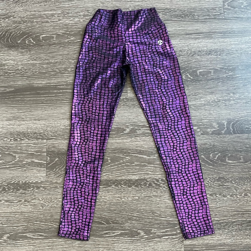 Iridescent Purple and Black Leggings - High-waisted, Stretchy, Smooth, and Shiny